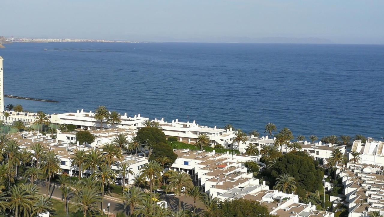 Alojamiento Con Vistas Al Mar اغوادولس المظهر الخارجي الصورة